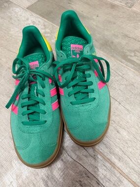 adidas Green samba